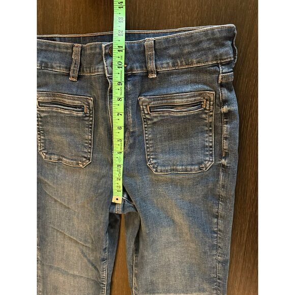 American Eagle Outfitters Blue Flare Jeans - Picture 8 of 9